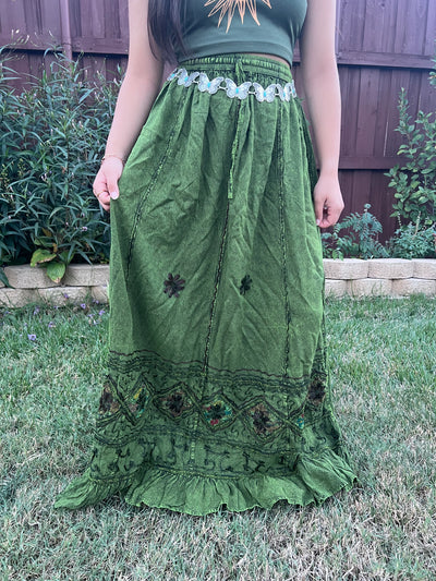 Pari Vintage Vibe Green Embroidery Maxi Skirt