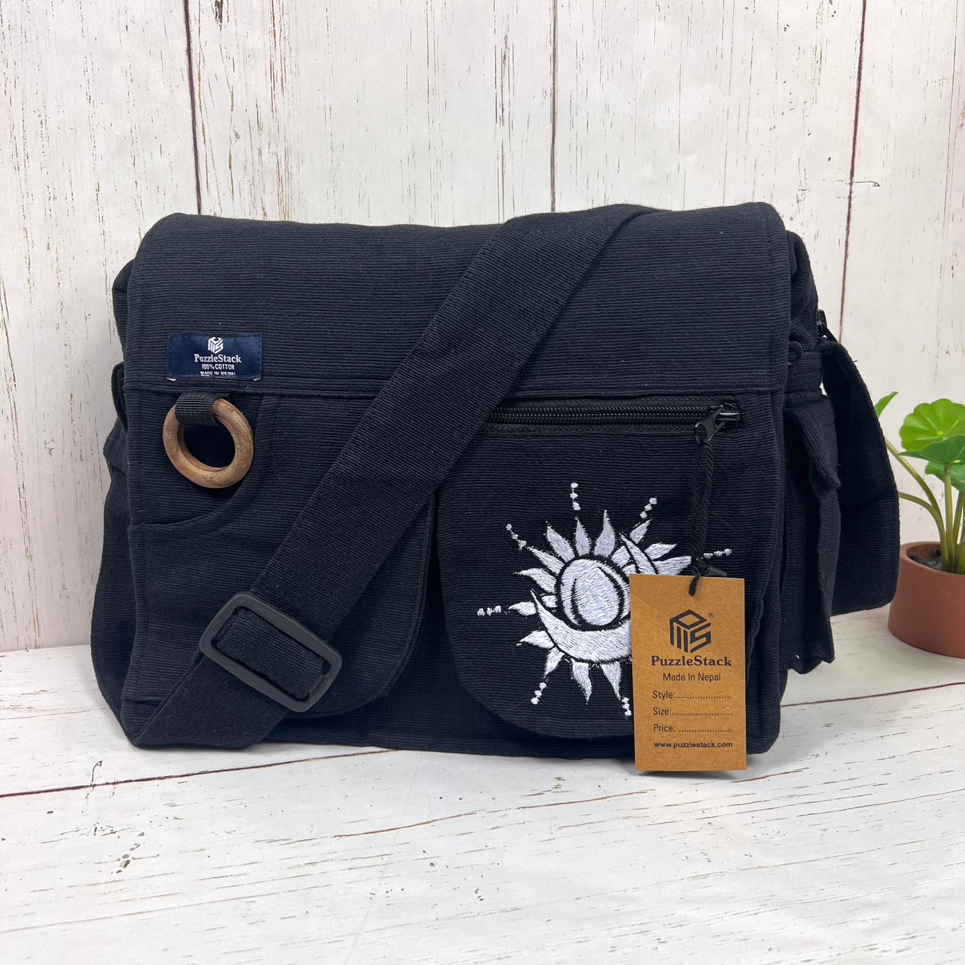 Lukla Messenger Bag