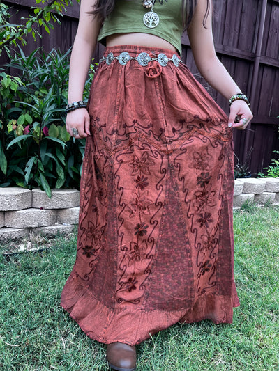 Pari Vintage Vibe Rustic Embroidery Maxi Skirt