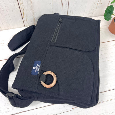 Lukla Messenger Bag