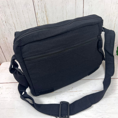 Lukla Messenger Bag