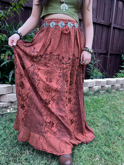 Pari Vintage Vibe Rustic Embroidery Maxi Skirt