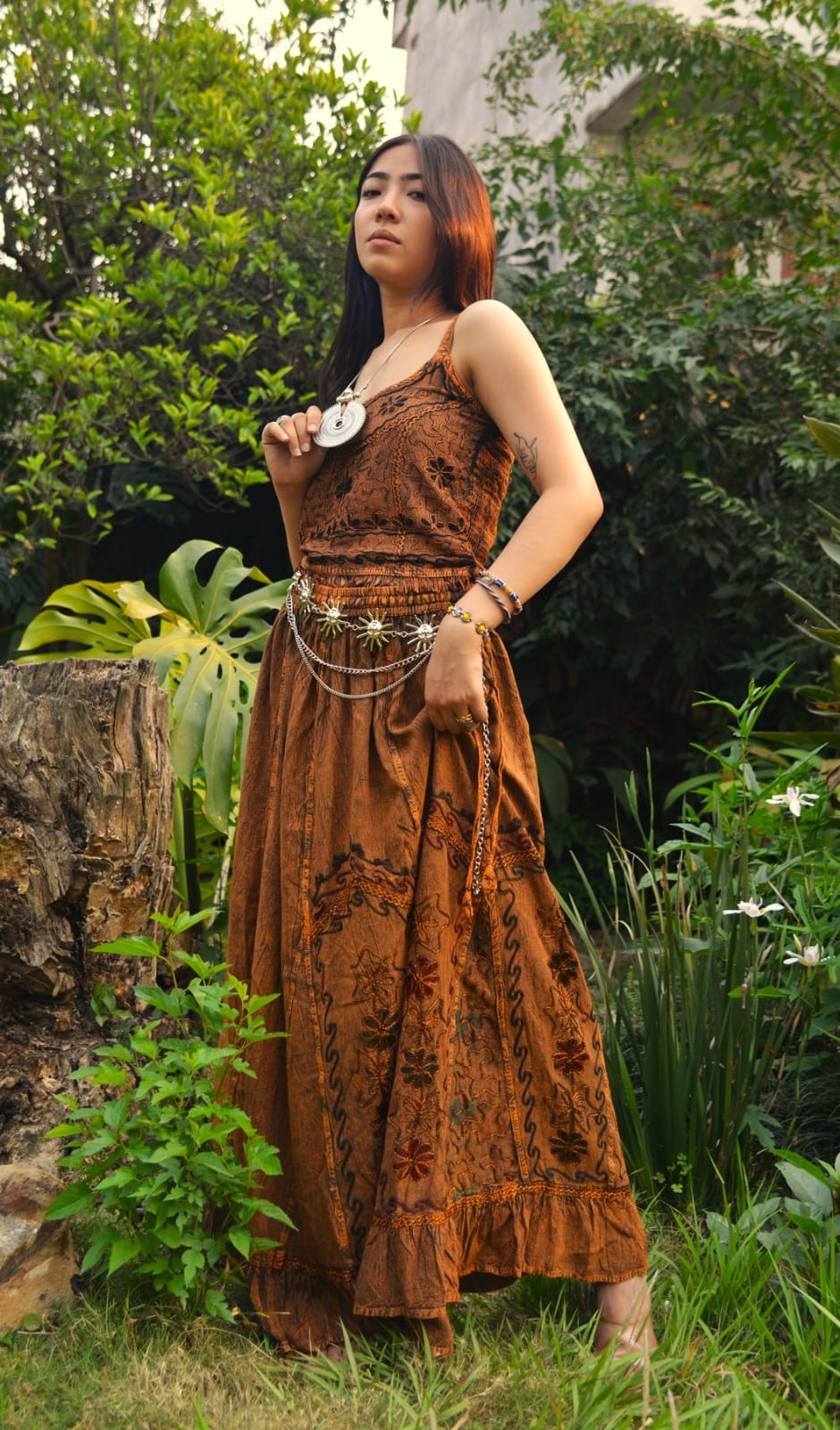 Pari Vintage Vibe Brown Top & Maxi Skirt Set