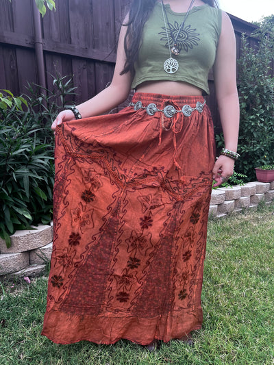 Pari Vintage Vibe Rustic Embroidery Maxi Skirt