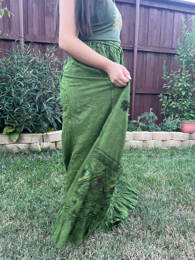 Pari Vintage Vibe Green Embroidery Maxi Skirt