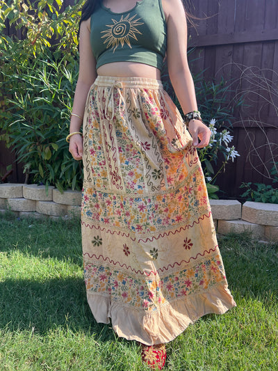 Pari Vintage Vibe Floral Maxi Skirt