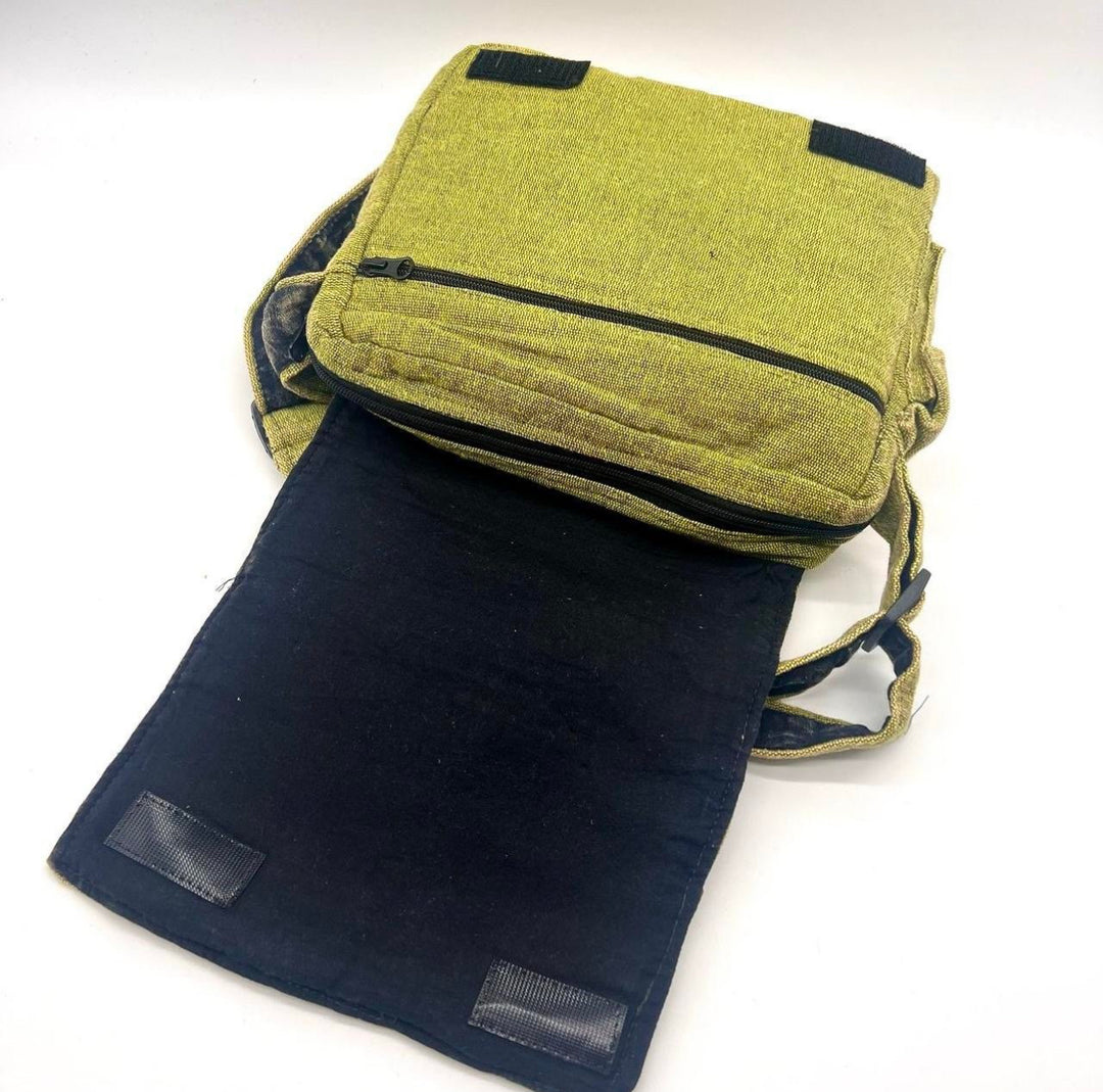 Lukla Stone-Washed Messenger Bag – PuzzleStack